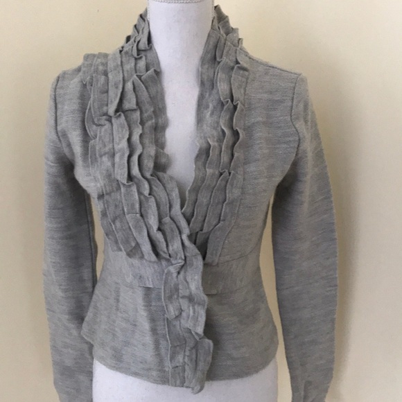 BCBGMAXAZARIA XS grey ruffled woolcardigan